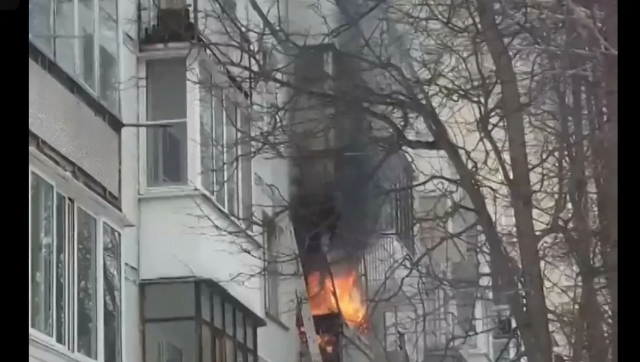 Мужчина скончался во время пожара в жилом доме в Тверской области
