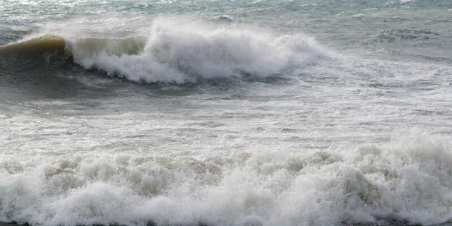 Турист из Чехии погиб на Тенерифе, фотографируя океан