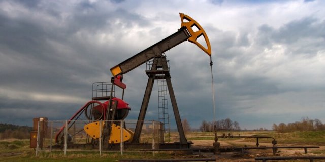 Нефтяные скважины в Казахстане массово приостановили работу в связи с паводками
