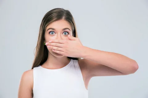 Рекомендации гастроэнтеролога о том, как бороться с неприятным запахом изо рта