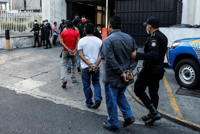 Посетительница косметологии в Гватемале скончалась, а её тело спрятали сотрудники клиники