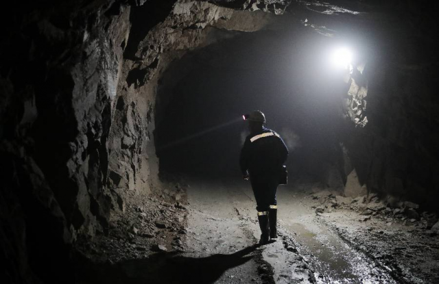 Горняки были экстренно эвакуированы из шахты в Бурятии