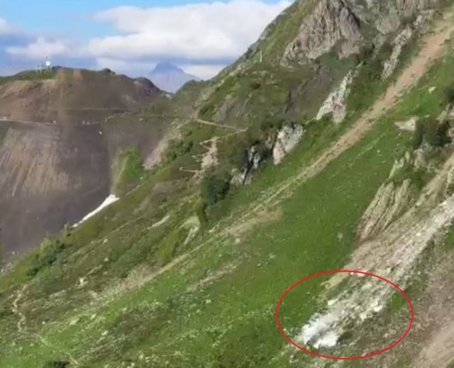 В Сочи проводится проверка по факту смерти женщины из-за схода лавины