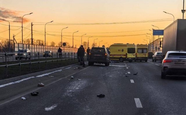 Возбуждено уголовное дело в отношении водителя, сбившего трех пешеходов в Москве