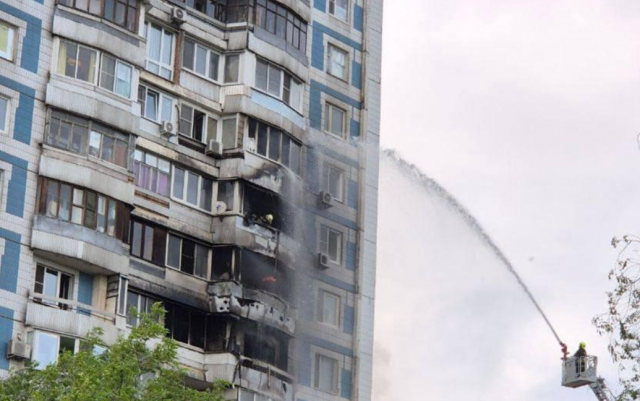 На юге Москвы произошёл пожар на балконах многоэтажки
