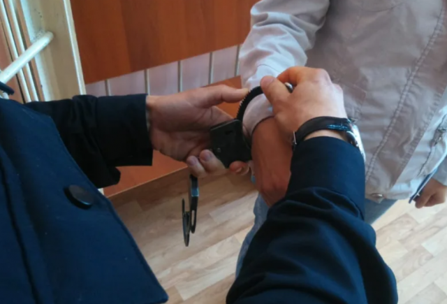 В Псковской области осудили пенсионера за убийство на почве ревности