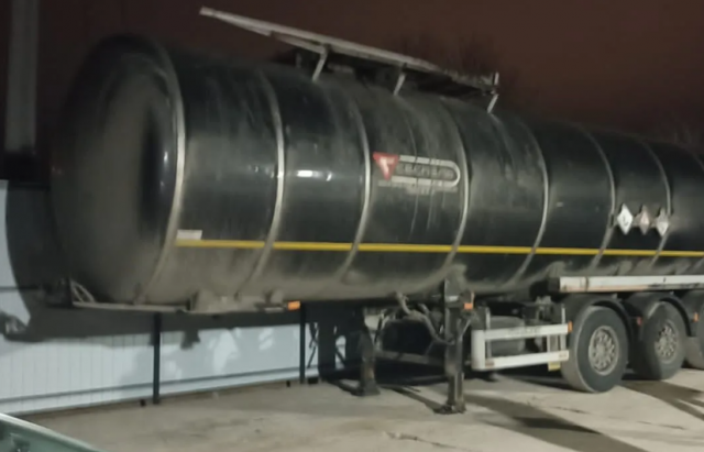 В Подмосковье четверых обвиняют в краже более 100 тонн топлива из нефтепровода