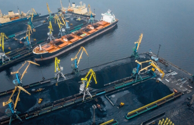 Россия в августе стала крупнейшим поставщиком угля в Южную Корею, увеличив экспорт до рекордных 3,8 млн тонн