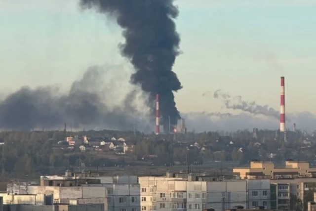 Возгорание на НПЗ в Ярославле произошло из-за неисправности оборудования