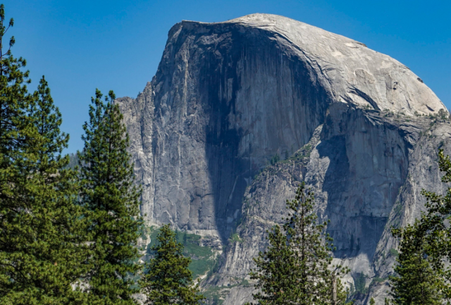 Альпинист из Аляски погиб при восхождении на Эль-Капитан в США
