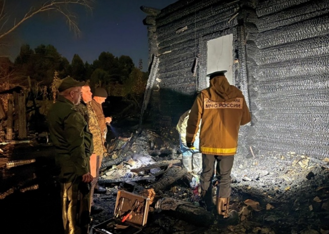 В Курганской области мужчина поджег дом после ссоры: погибли бабушка и двое детей