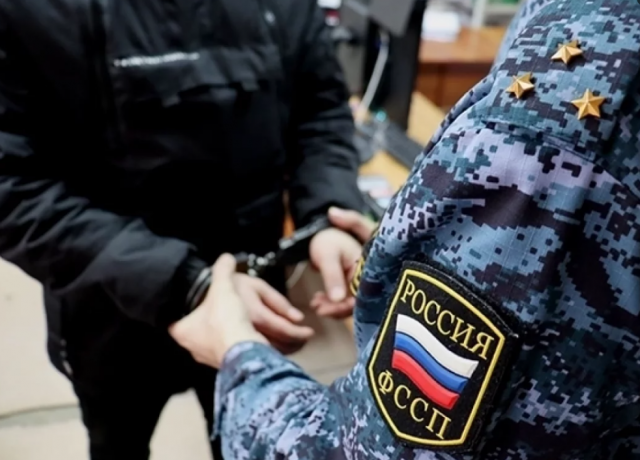 В Москве задержан подозреваемый в нападении с ножом на девушку