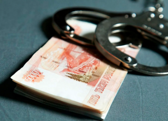 В Петербурге сотрудников ЖКХ заподозрили в хищении более 9 млн рублей