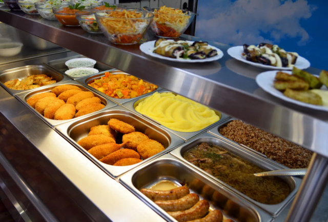 В петербургском колледже зафиксировано массовое пищевое отравление студентов