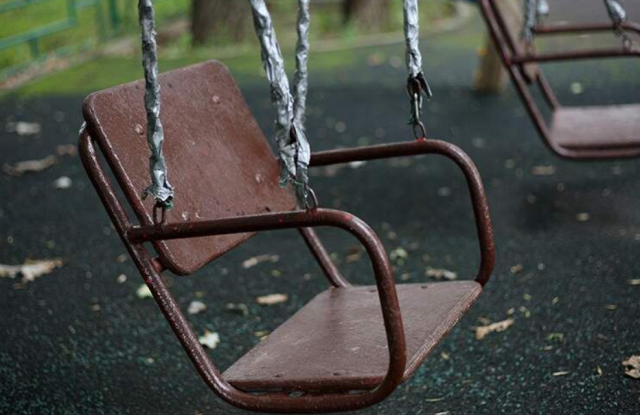 В Омске мать, лишенная родительских прав, похитила 10-летнего сына