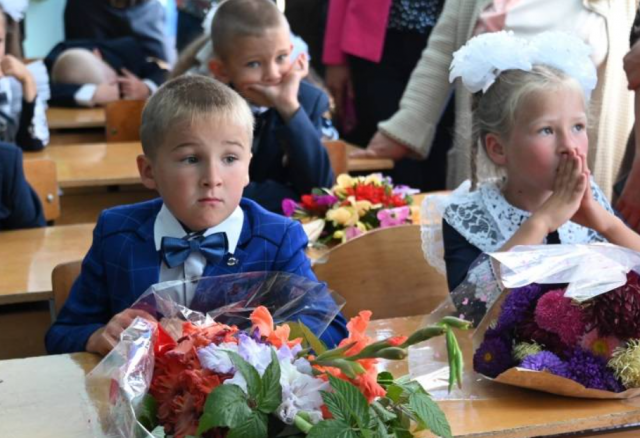 Московский детский омбудсмен предложила сократить летние каникулы до двух месяцев