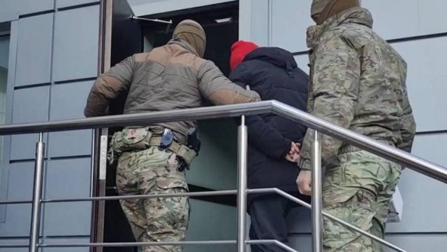 В Омске 19-летнего жителя приговорили к 8,5 годам колонии за призывы к терроризму и госизмену