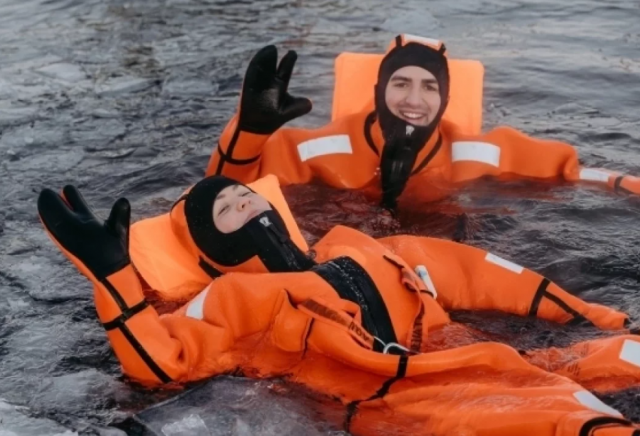 В Мурманской области женщина погибла во время айс-флоатинга из-за неисправного снаряжения