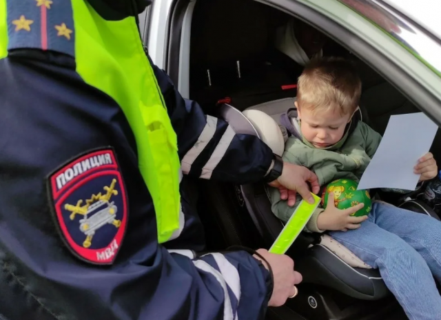 В России увеличили штрафы за перевозку детей без удерживающих устройств
