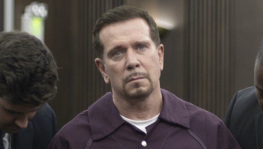 Стало известно о смерти актера Бобби Брауна, снявшегося в сериале "Прослушка"