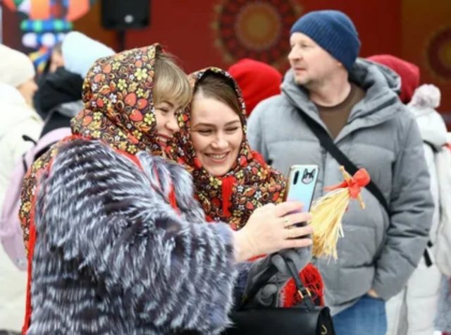 Более 311 тысяч жителей и гостей отметили Масленицу в парках Подмосковья