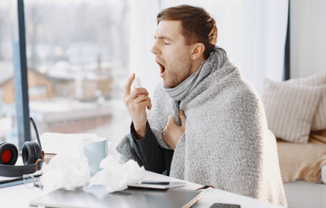 Вирусолог предупредил о риске инфекций во время весенних поездок