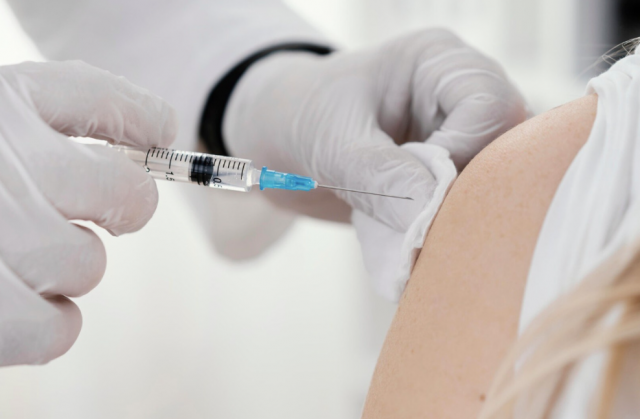 В пострадавших от наводнения районах Дагестана началась вакцинация против гепатита А