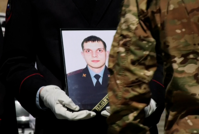 В Оренбургской области простились с полицейским, погибшим при задержании преступника