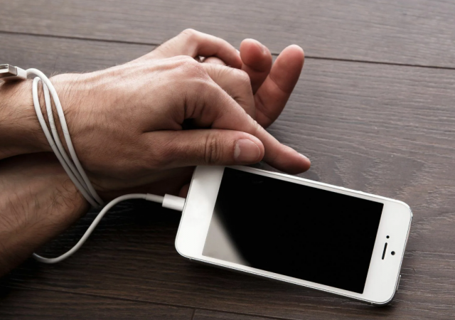 Эксперт рассказал о пользе «цифровой тишины» для восстановления психики и энергии