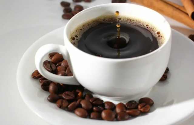 Кардиолог объяснила, как кофе влияет на работу сердца
