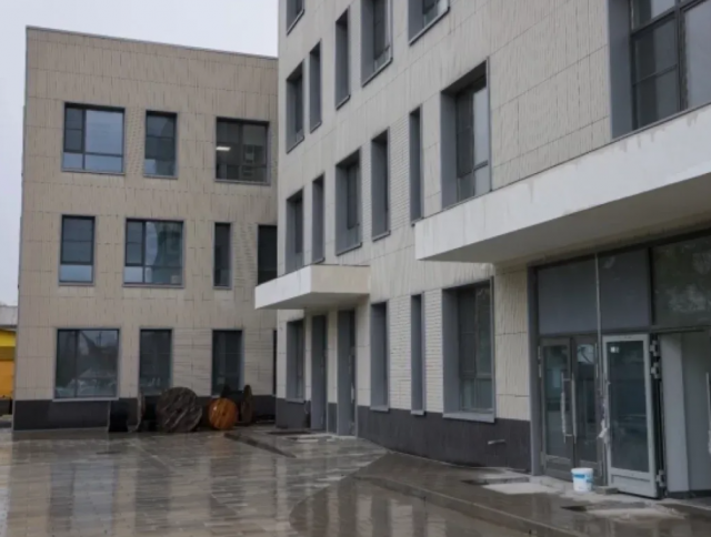 В Южно-Сахалинске открыли новую детскую поликлинику