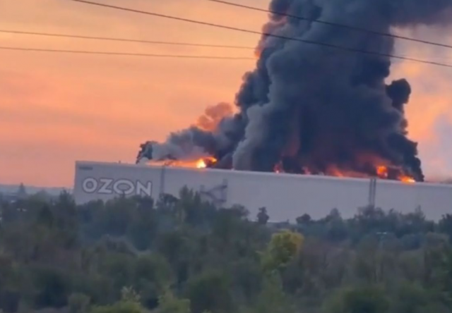 В Самарской области при атаке БПЛА погибла женщина и поврежден склад Ozon