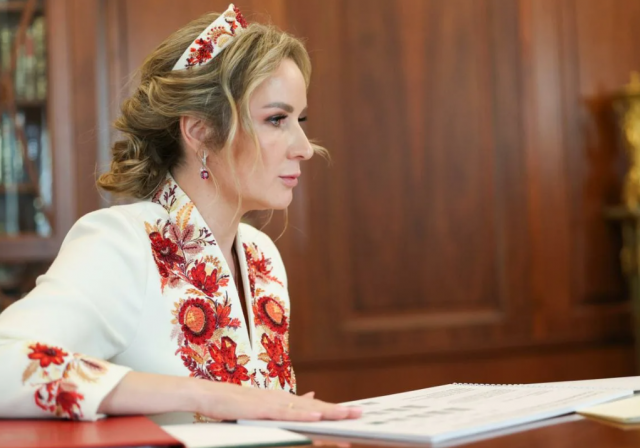 Львова-Белова рассказала о комплексной поддержке семей по принципу «одного окна»